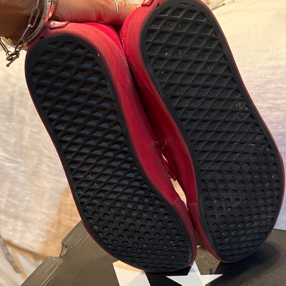 Vans Bold Red Men's Sneakers - Picture 5 of 8